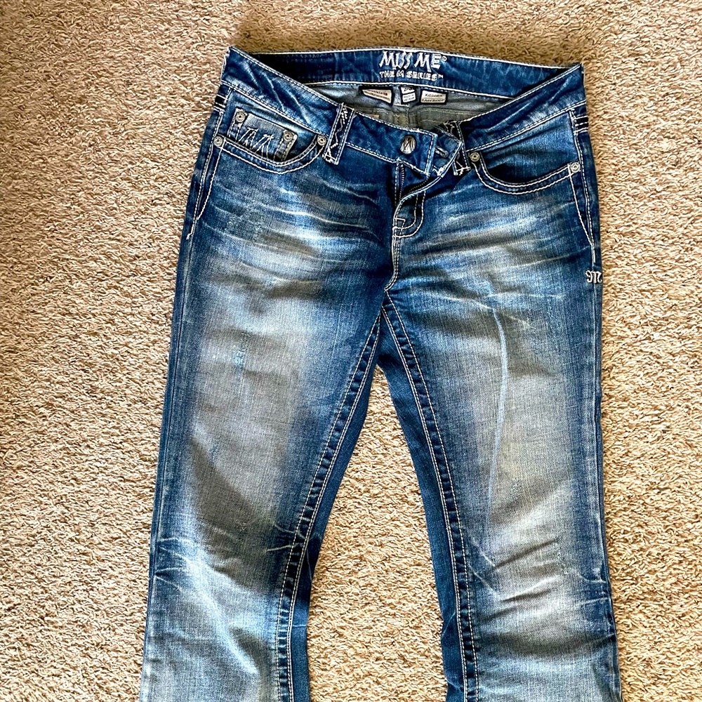 Women’s size 28 long easy bootcut Miss Me Jeans